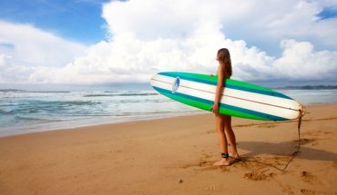 Surfing in Sri Lanka